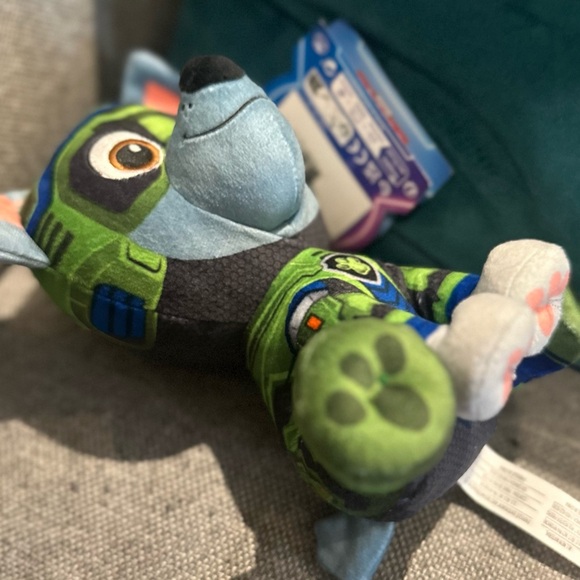 Nickelodeon Paw Patrol movie Rocky stuffed animal - Picture 7 of 8